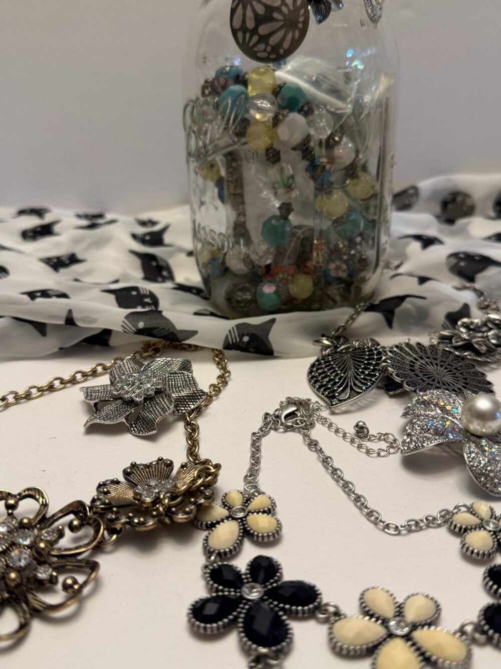 Mystery Jewelry Jar Floral Flowers Necklaces Bracelets Earrings Brooch